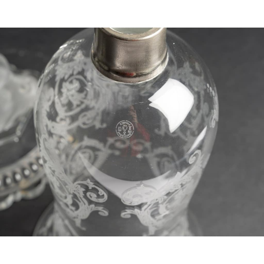 Baccarat – ensemble en cristal taillé et gravé signé Baccarat – Début XXᵉ siècle 8 Baccarat – ensemble en cristal taillé et gravé signé Baccarat – Début XXᵉ siècle 8