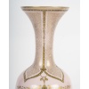 Élégant ensemble de trois vases en opaline rose, style Louis XVI – fin XIXᵉ siècle 11