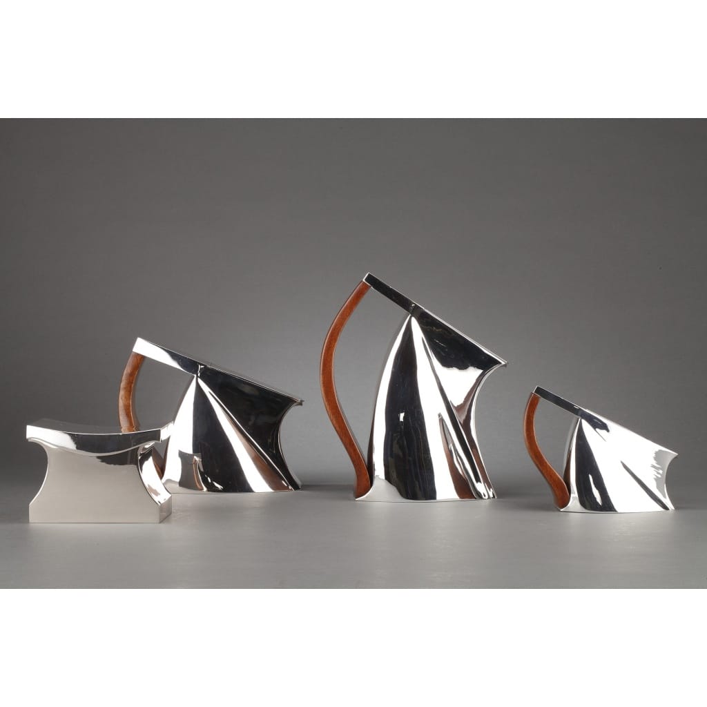 Pierre CARDIN – Service thé café 4 pièces argent massif modèle futuriste XXè 5 Pierre CARDIN – Service thé café 4 pièces argent massif modèle futuriste XXè 5