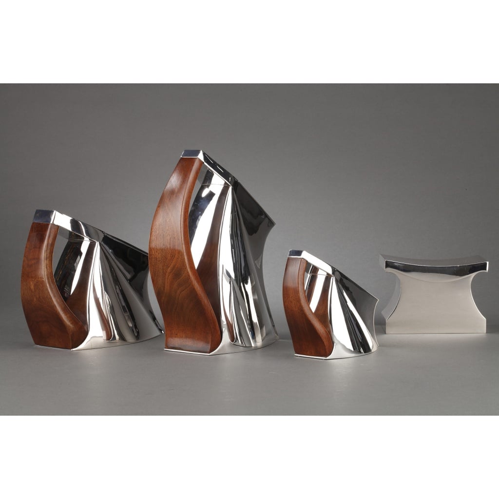 Pierre CARDIN – Service thé café 4 pièces argent massif modèle futuriste XXè 13 Pierre CARDIN – Service thé café 4 pièces argent massif modèle futuriste XXè 13
