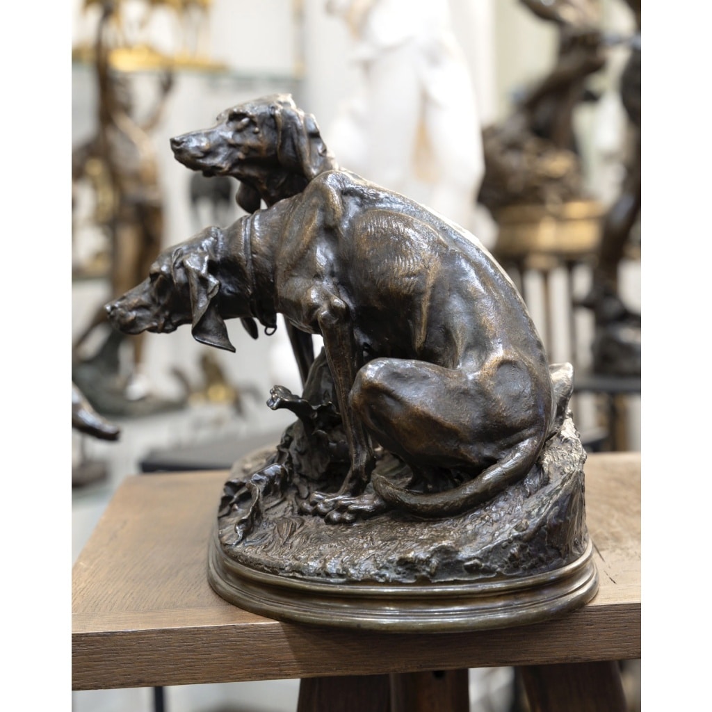 Groupe En Bronze , Chiens Saintongeois Au Repos , Pierre – Jules Mêne (1810-1879) 4 Groupe En Bronze , Chiens Saintongeois Au Repos , Pierre – Jules Mêne (1810-1879) 4