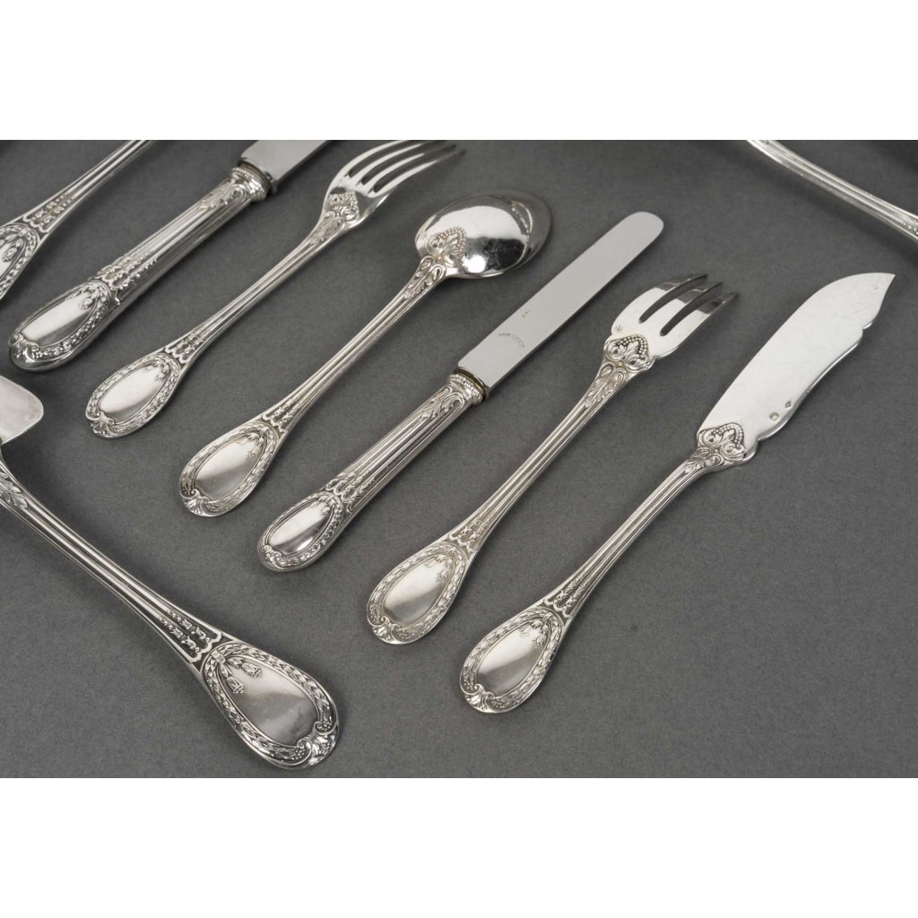 ODIOT Ménagère modèle « LOUVECIENNES » 99 pièces Argent massif XXème 9