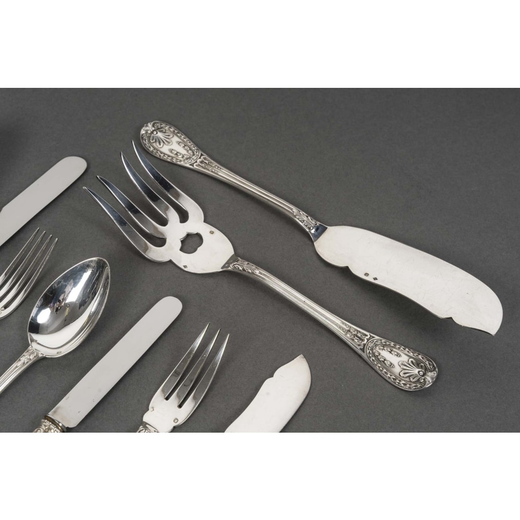 ODIOT Ménagère modèle « LOUVECIENNES » 99 pièces Argent massif XXème 22