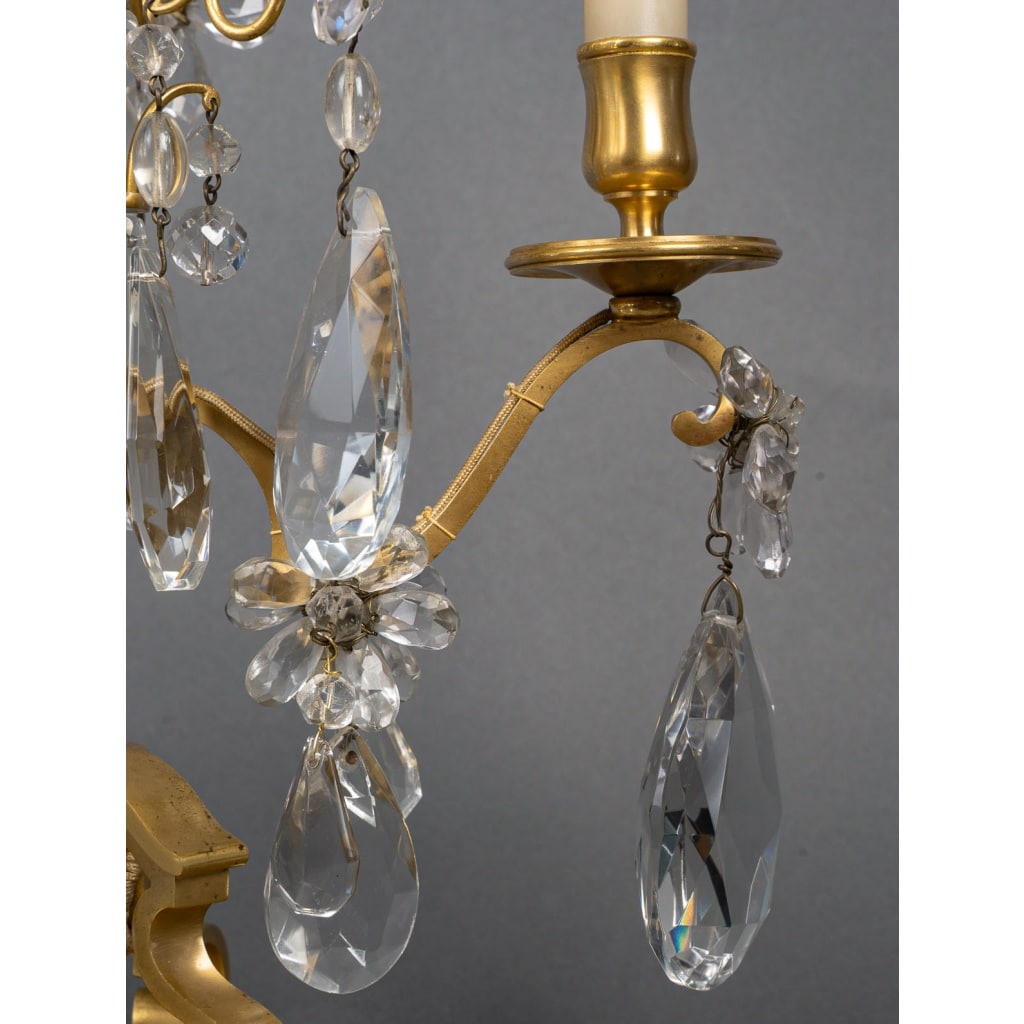 Paire de girandoles de style Louis XV en bronze doré et décor de cristal Maison Baguès vers 1950-1960 9