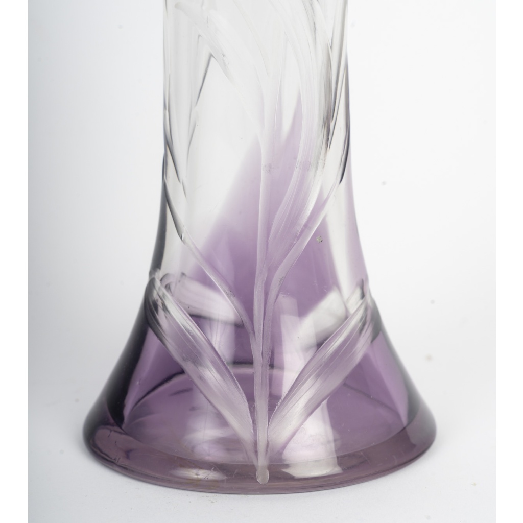 Cristallerie Moser à Karlsbad, Vase soliflore. Vers 1900. 7 Cristallerie Moser à Karlsbad, Vase soliflore. Vers 1900. 7