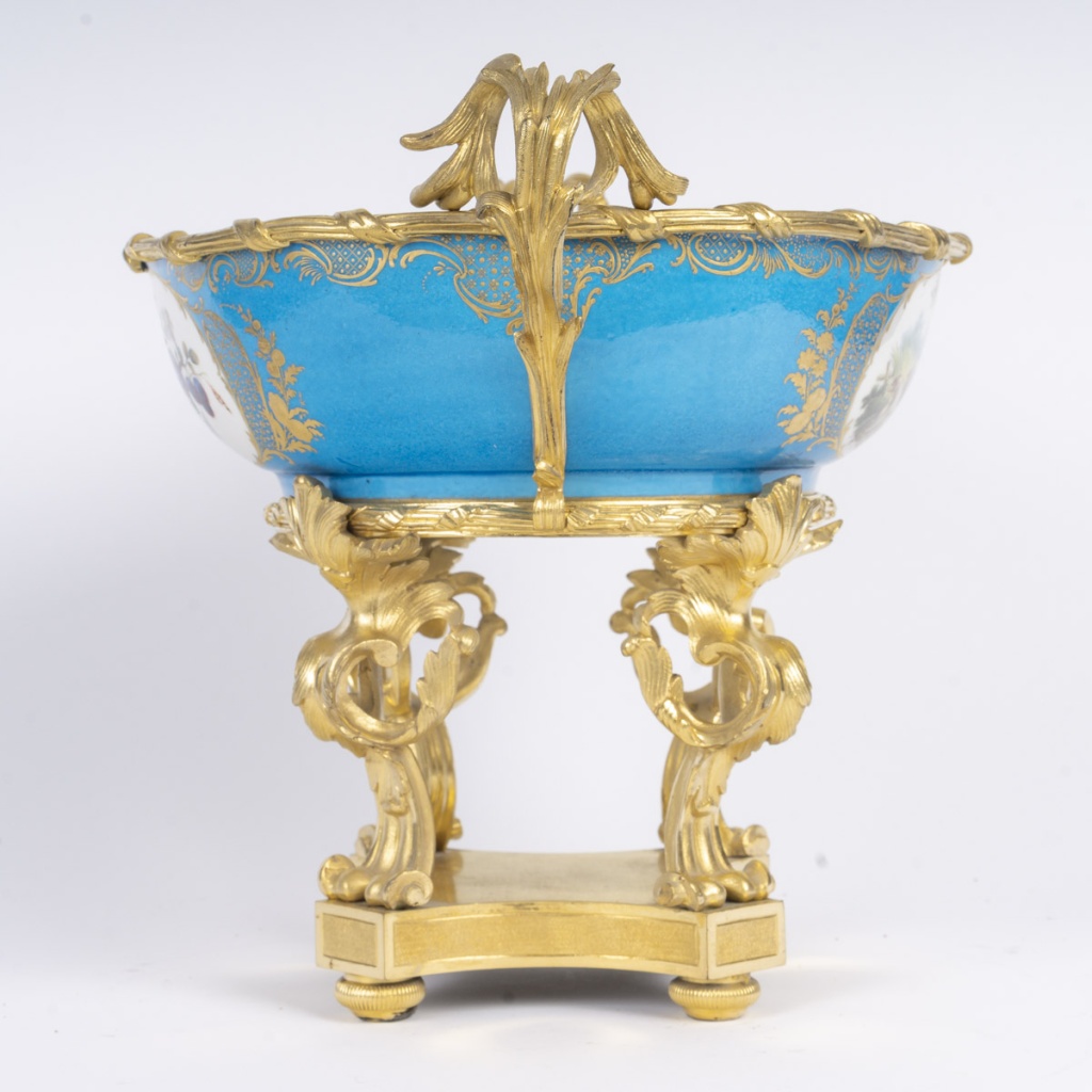 Samson, Coupe en porcelaine et sa monture en bronze doré. XIXème siècle 6
