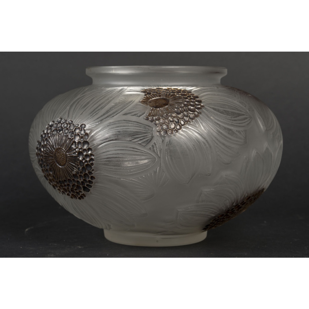 René LALIQUE Vase « DAHLIAS » 1923 3 René LALIQUE Vase « DAHLIAS » 1923 3