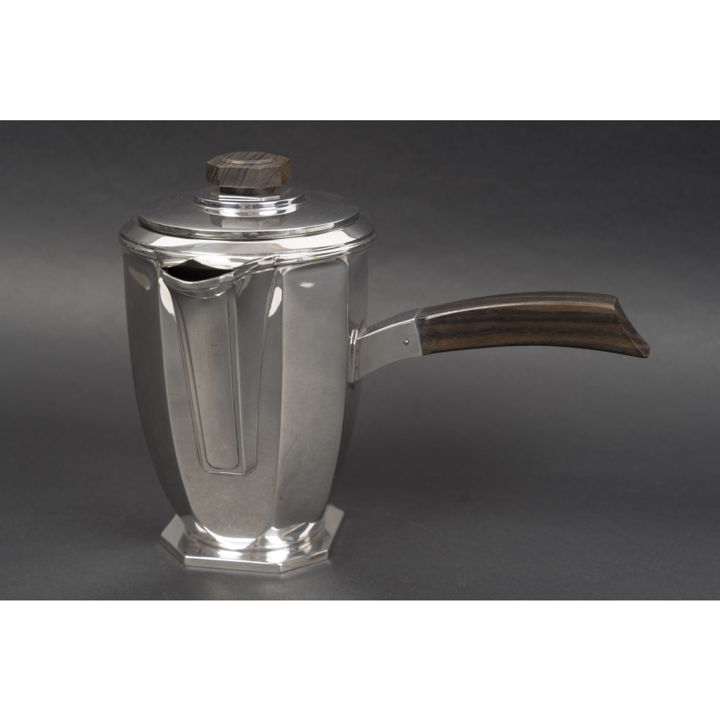 Ernest PROST Service à thé, café et chocolat en argent massif – ART DECO vers 1930 3 Ernest PROST Service à thé, café et chocolat en argent massif – ART DECO vers 1930 3