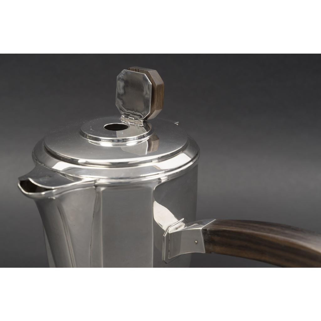 Ernest PROST Service à thé, café et chocolat en argent massif – ART DECO vers 1930 6 Ernest PROST Service à thé, café et chocolat en argent massif – ART DECO vers 1930 6