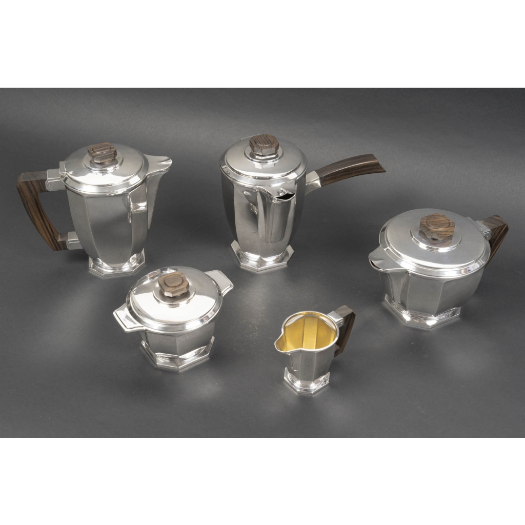 Ernest PROST Service à thé, café et chocolat en argent massif – ART DECO vers 1930 2 Ernest PROST Service à thé, café et chocolat en argent massif – ART DECO vers 1930 2