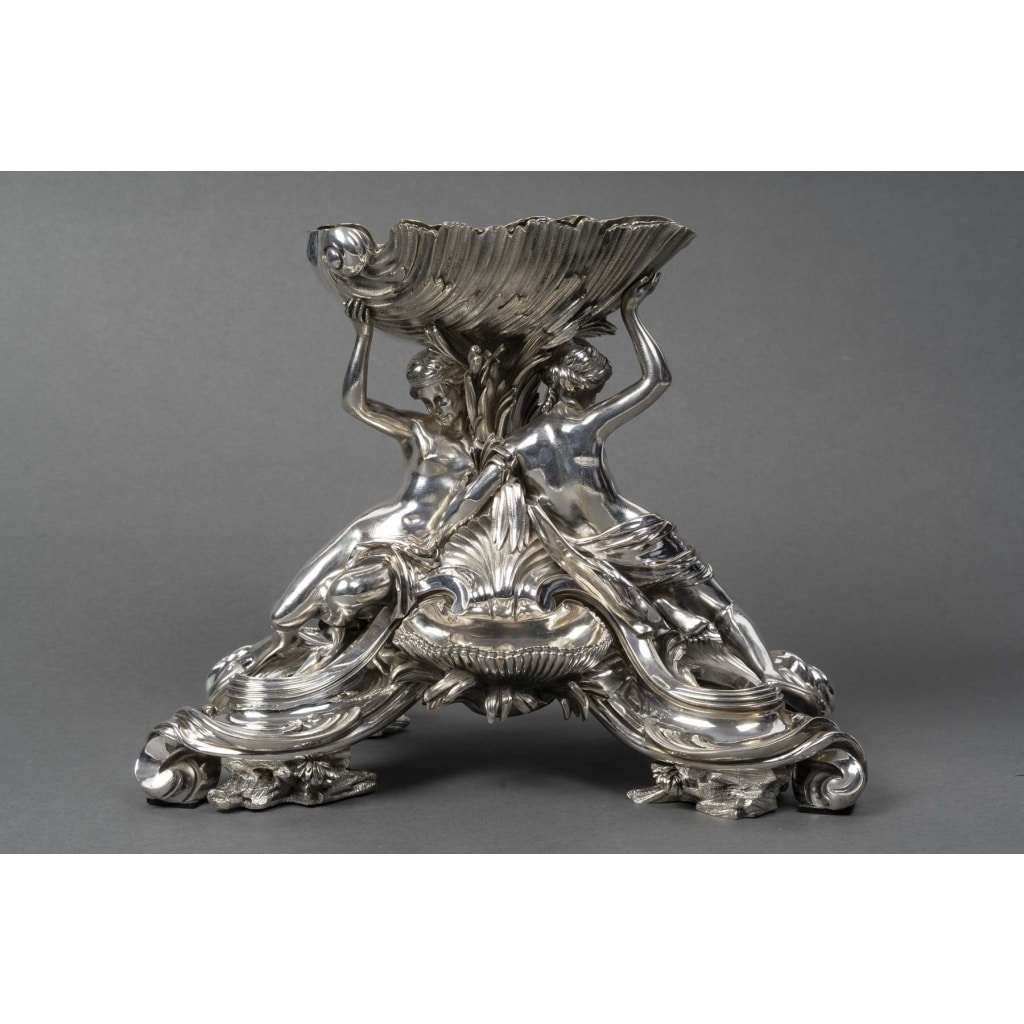 BOIN TABURET Centre de table en bronze argenté Epoque NAPOLEON III 2 BOIN TABURET Centre de table en bronze argenté Epoque NAPOLEON III 2