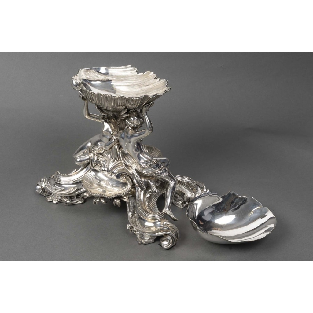 BOIN TABURET Centre de table en bronze argenté Epoque NAPOLEON III 12 BOIN TABURET Centre de table en bronze argenté Epoque NAPOLEON III 12