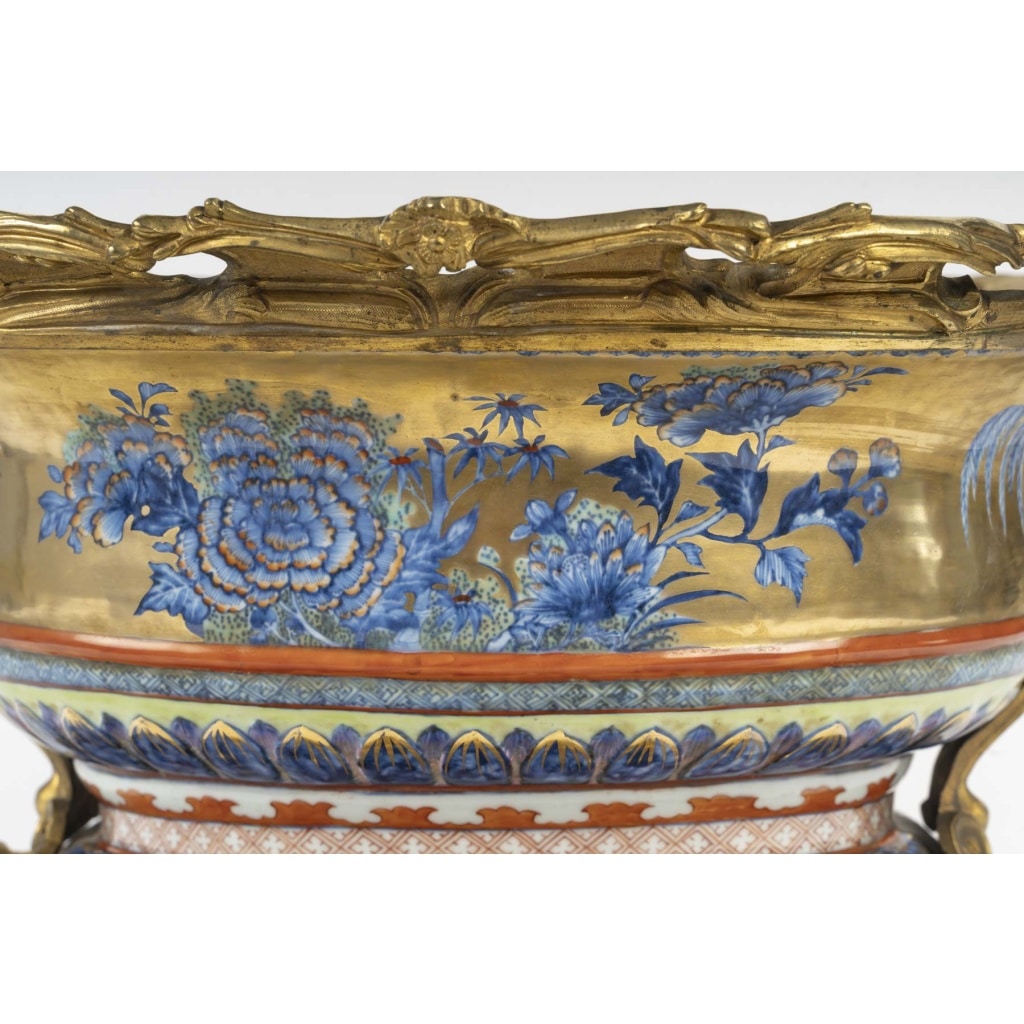 Grande coupe à motifs asiatiques 7