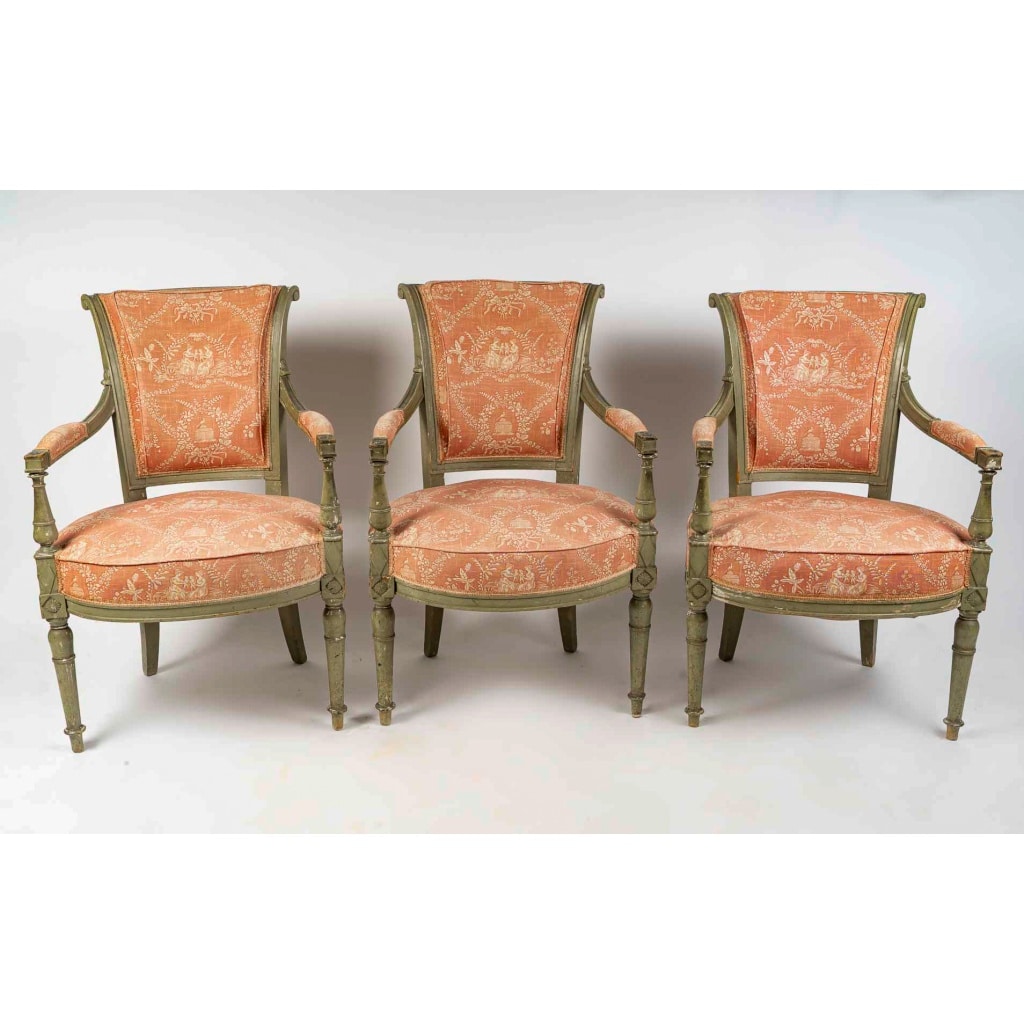 Série de trois fauteuils en hêtre laqué vert d’époque Directoire (1795-1799) 2 Série de trois fauteuils en hêtre laqué vert d’époque Directoire (1795-1799) 2