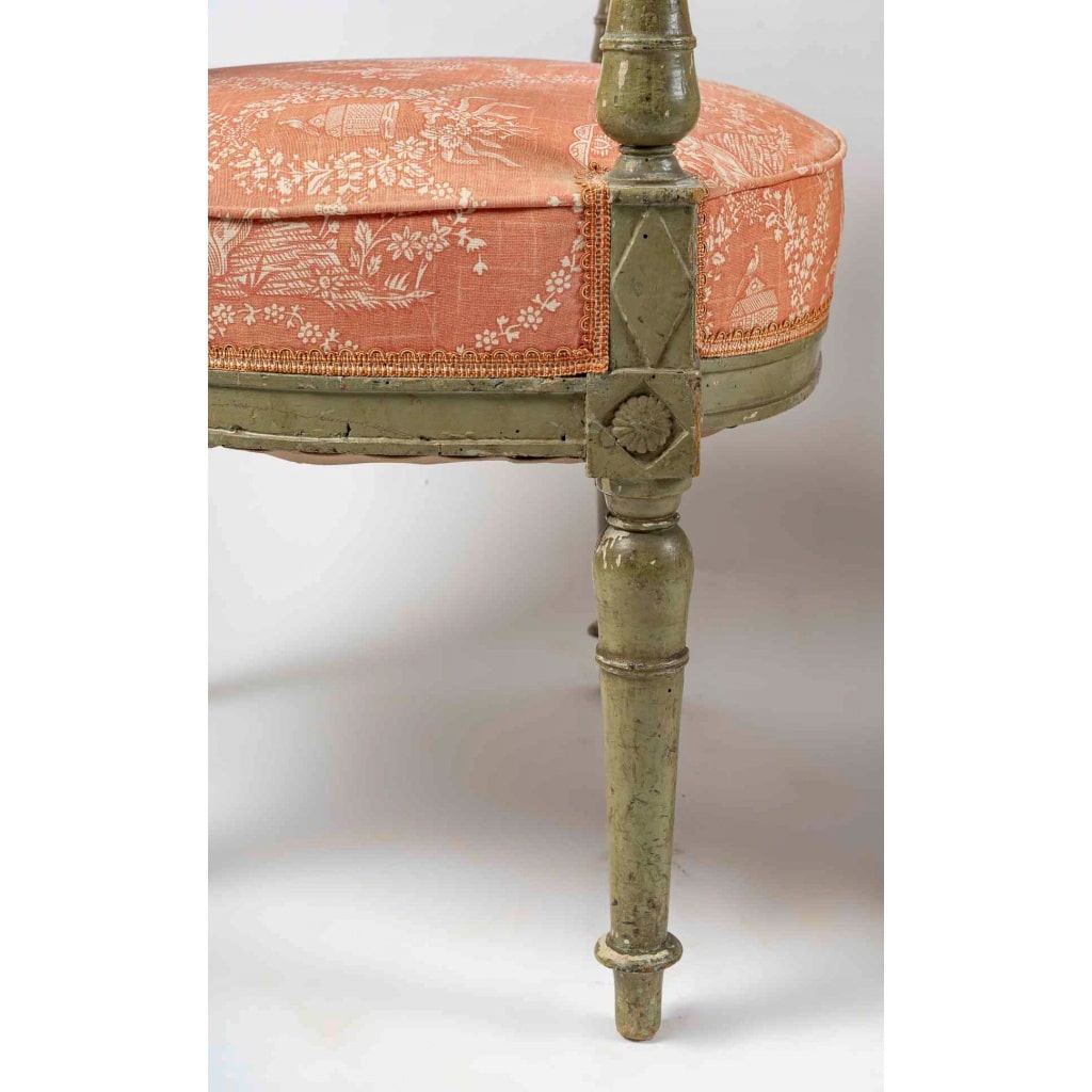 Série de trois fauteuils en hêtre laqué vert d’époque Directoire (1795-1799) 7 Série de trois fauteuils en hêtre laqué vert d’époque Directoire (1795-1799) 7