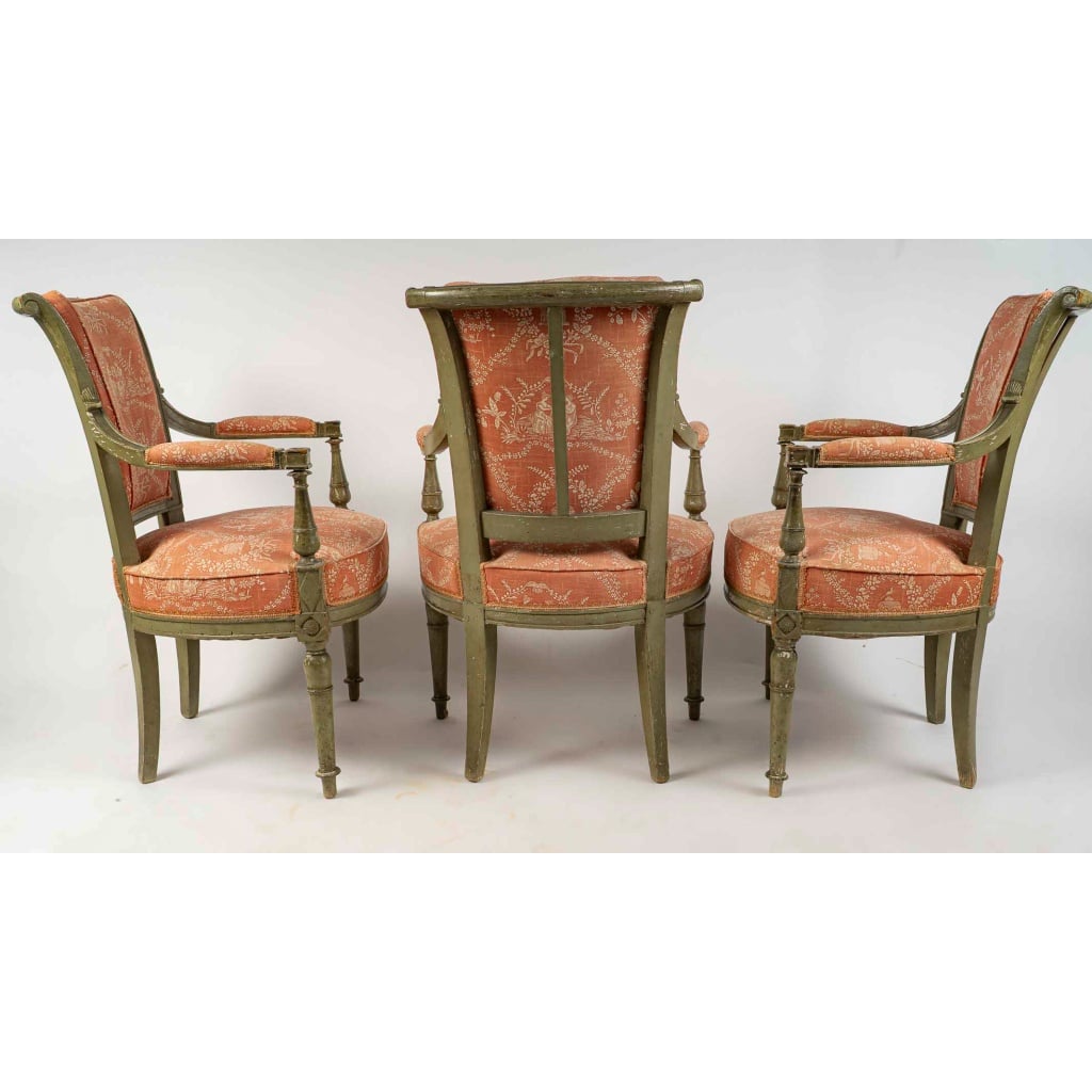 Série de trois fauteuils en hêtre laqué vert d’époque Directoire (1795-1799) 10 Série de trois fauteuils en hêtre laqué vert d’époque Directoire (1795-1799) 10
