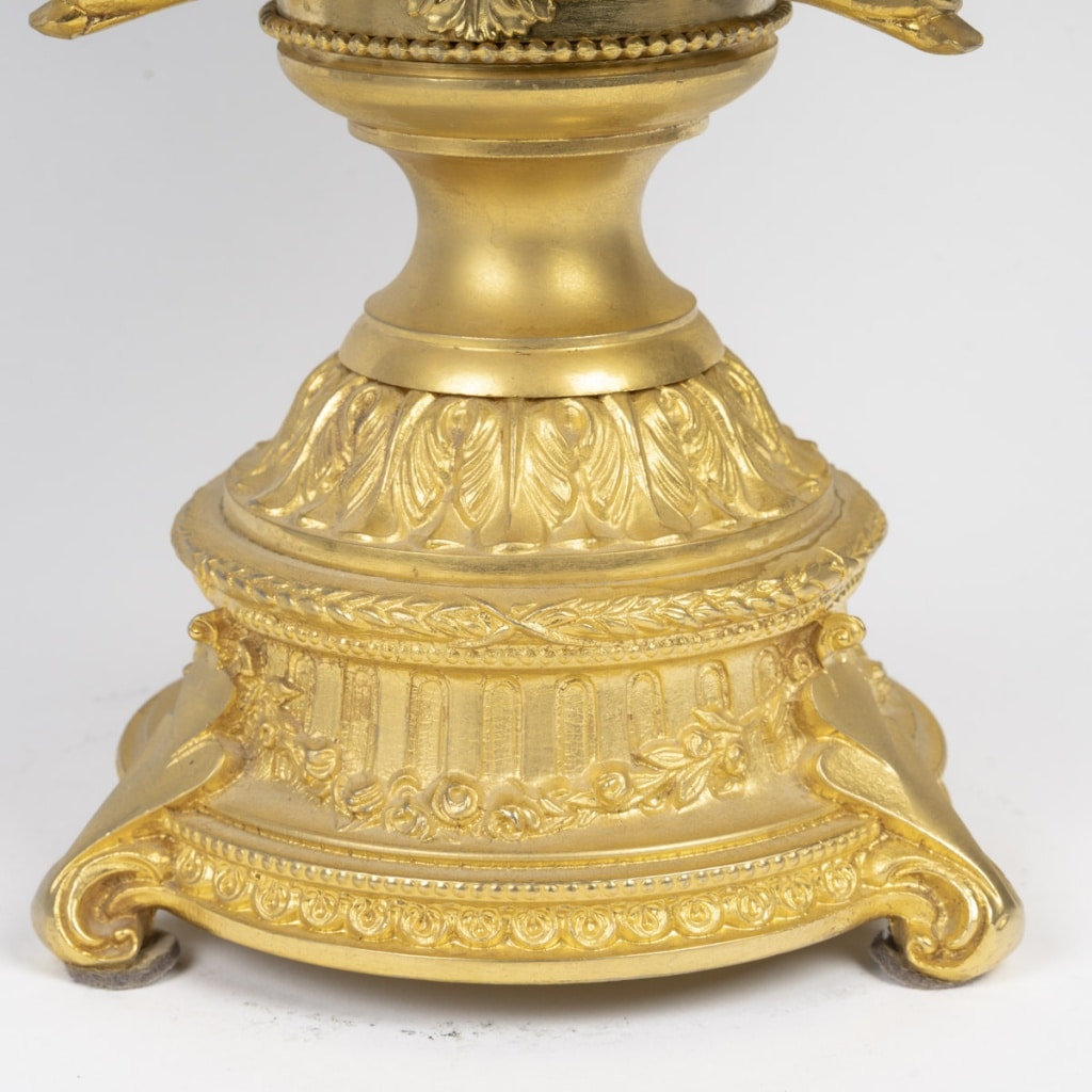 Coupe en porcelaine et bronze doré 14 Coupe en porcelaine et bronze doré 14