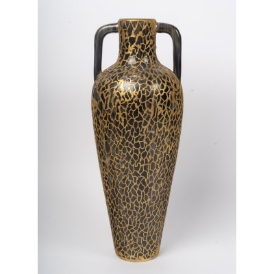 Grand vase amphore en céramique et laiton fondu des années 1950-60