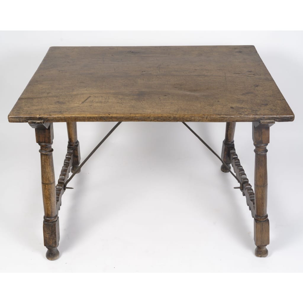 Table Bureau Espagnole en noyer du XVIIIème siècle 8