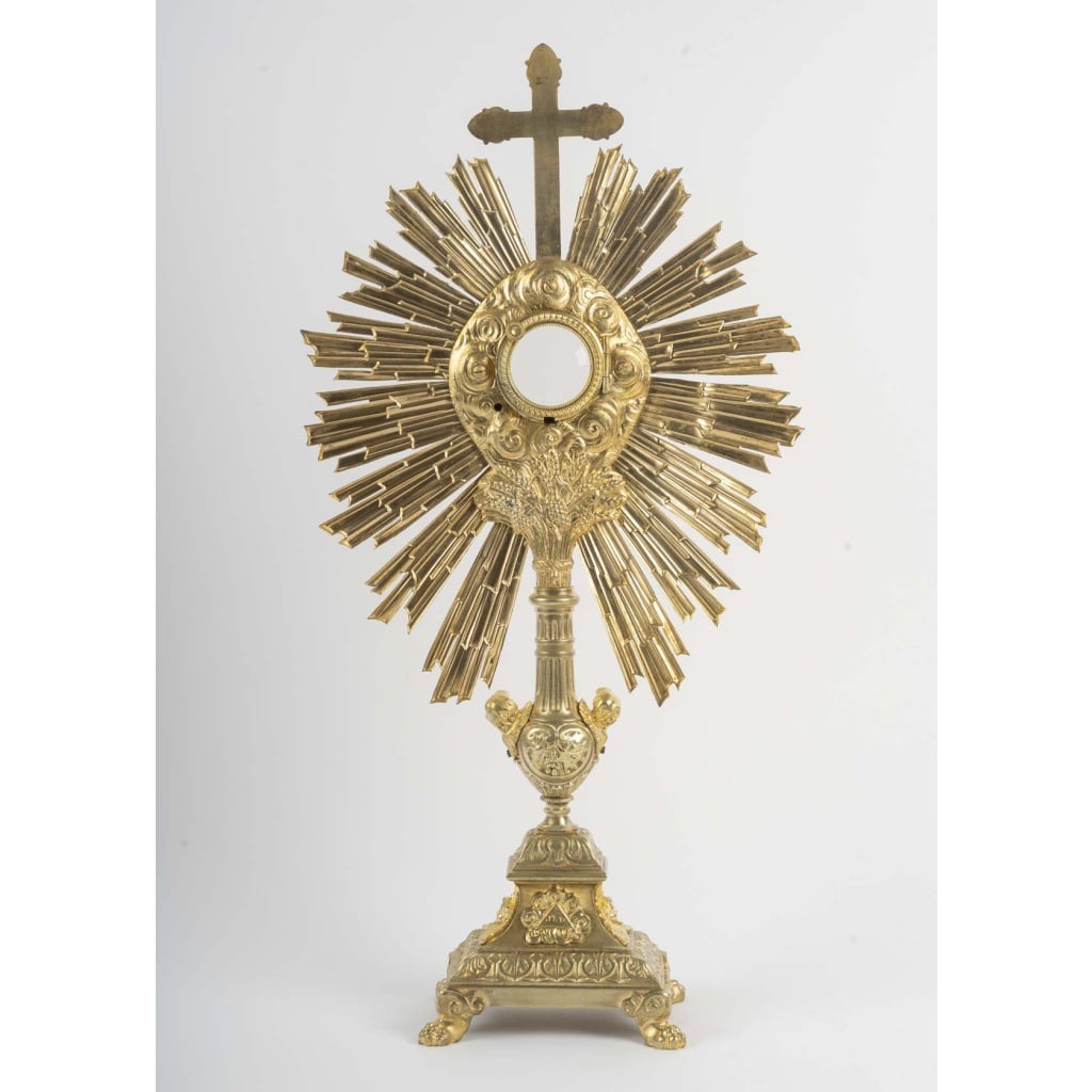 Ostensoir en bronze doré à décor de chérubins, XIXème siècle. 5