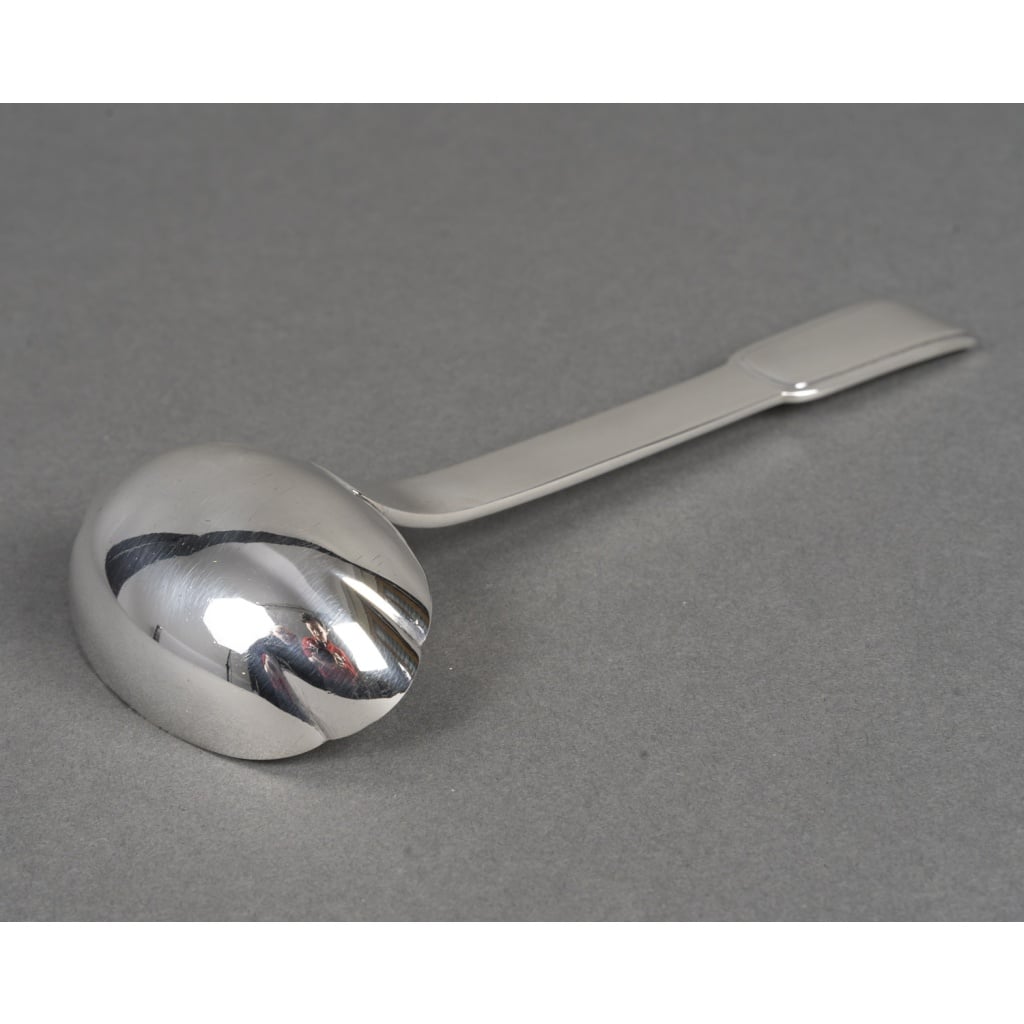 Jean PUIFORCAT Cuillère à sauce en argent massif Epoque ART DECO 3