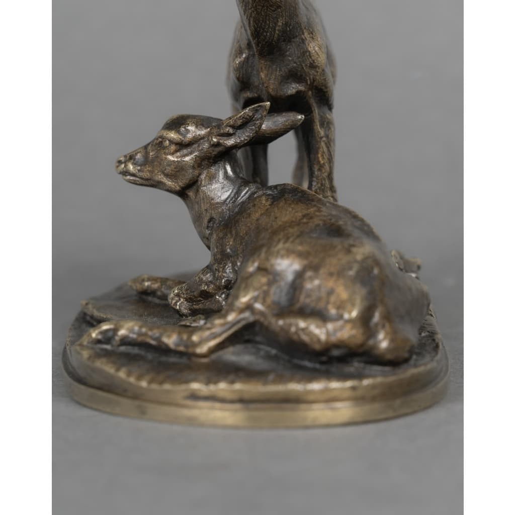 Sculpture – Groupe de Chevreuils N°2 , Pierre – Jules Mêne (1810-1879) – Bronze 5 Sculpture – Groupe de Chevreuils N°2 , Pierre – Jules Mêne (1810-1879) – Bronze 5