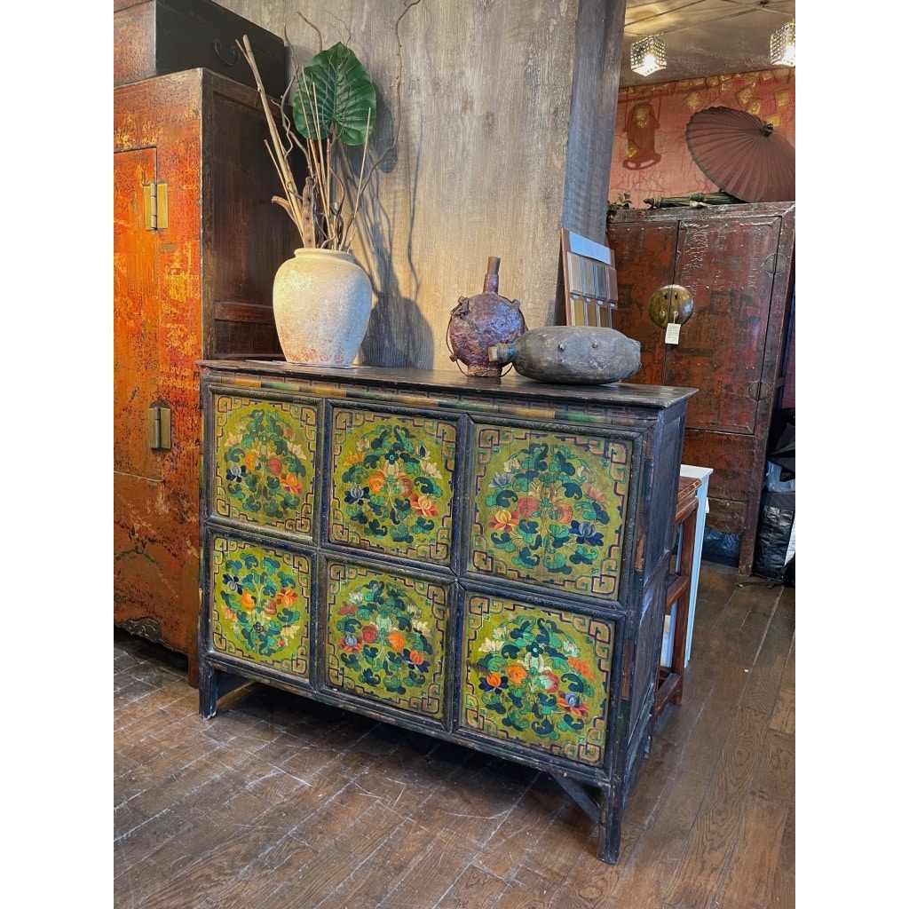 Buffet tibétain 4 portes 16 Buffet tibétain 4 portes 16