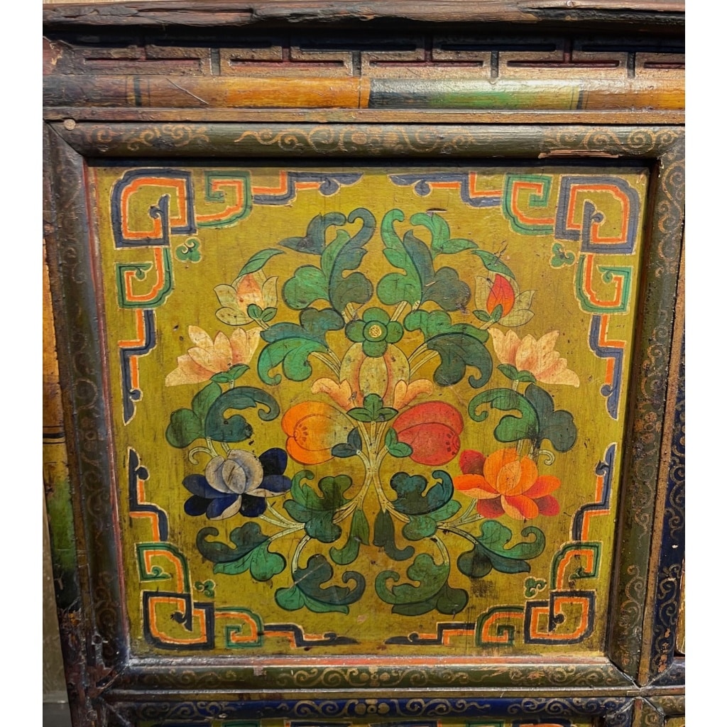 Buffet tibétain 4 portes 8 Buffet tibétain 4 portes 8