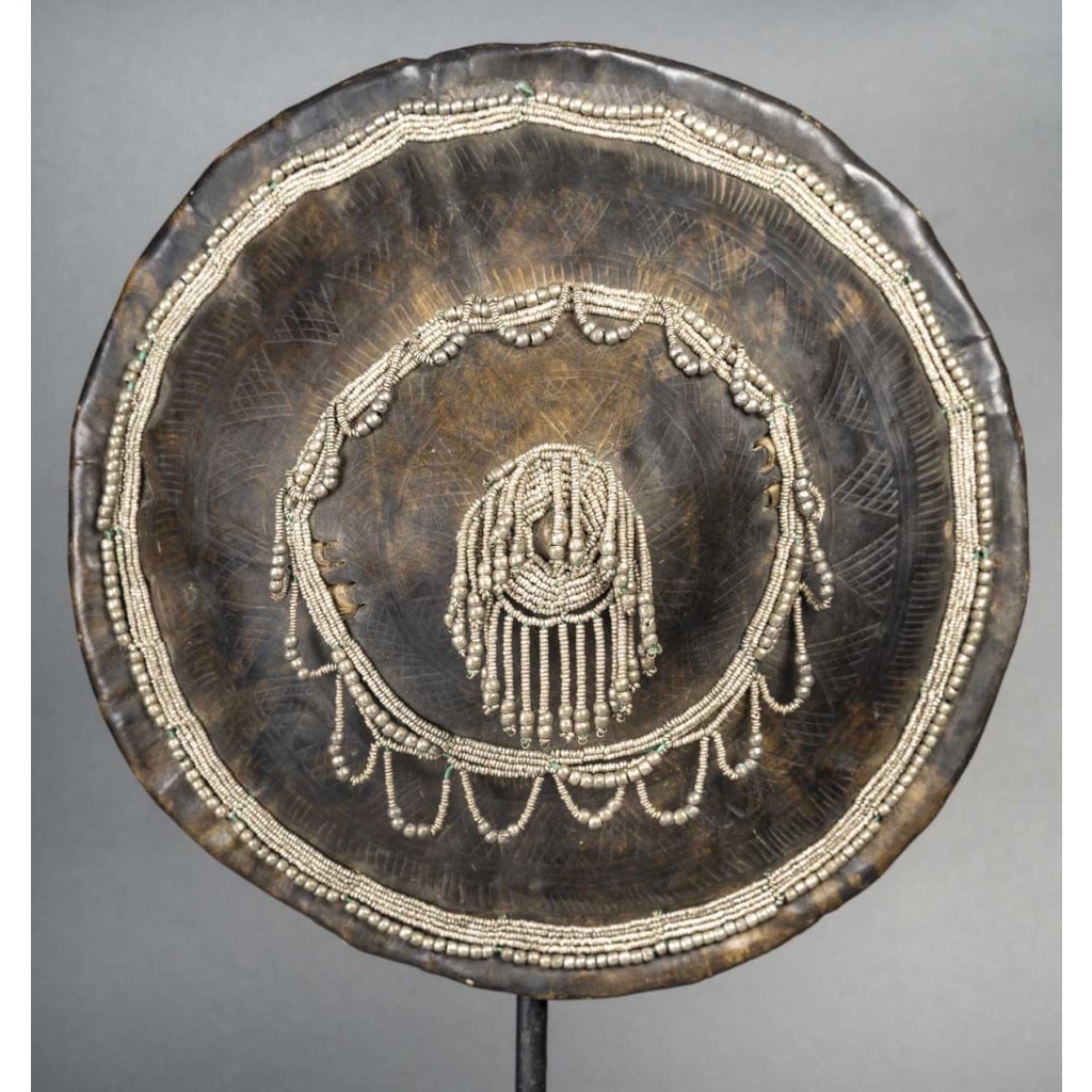 Bouclier orné – Afrique du Nord / Égypte 9 Bouclier orné – Afrique du Nord / Égypte 9