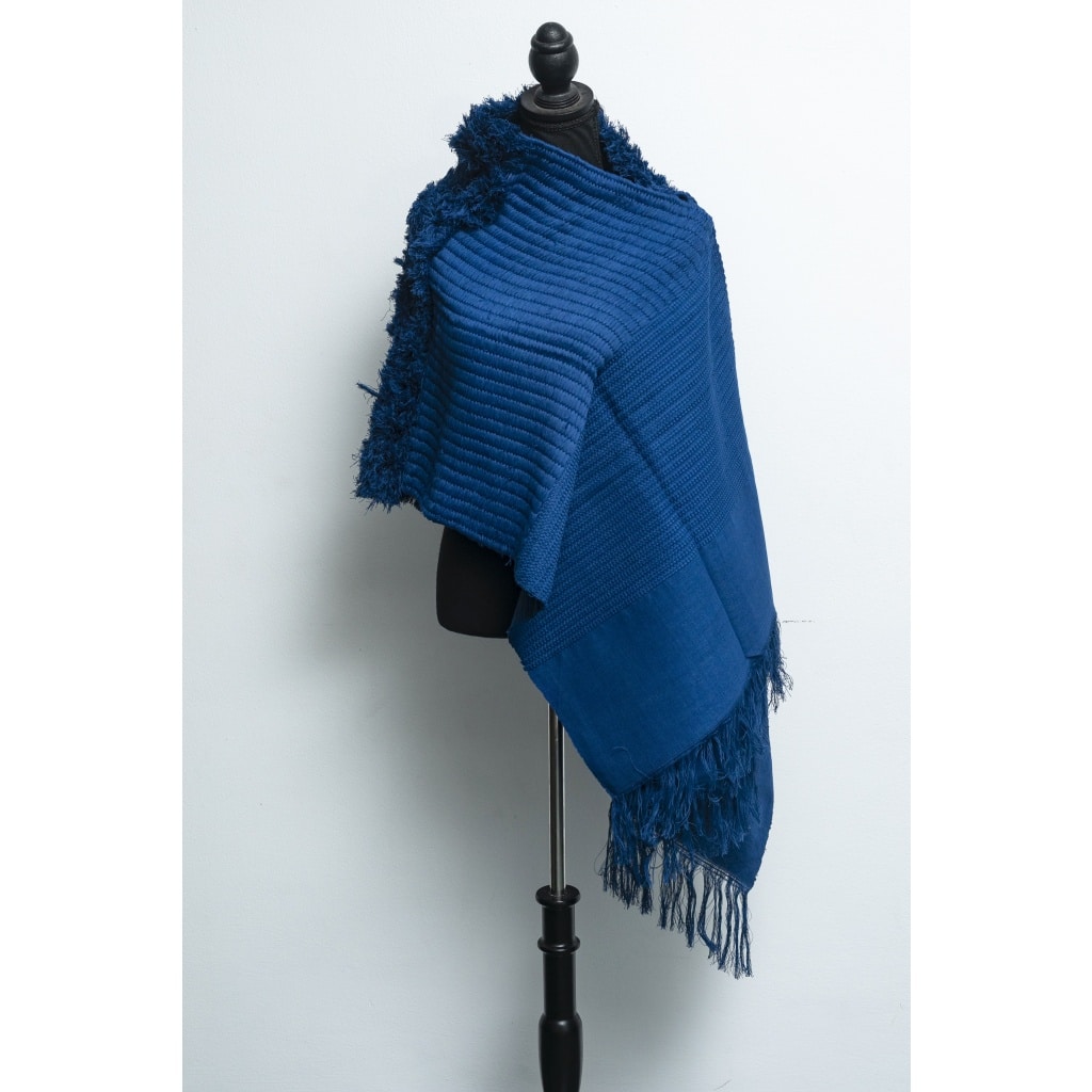 Châle “CENDRES – Bleu Profond” 5 Châle “CENDRES – Bleu Profond” 5