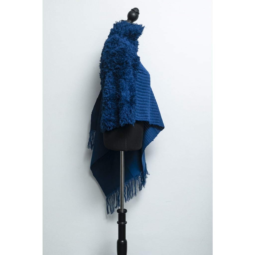 Châle “CENDRES – Bleu Profond” 4 Châle “CENDRES – Bleu Profond” 4