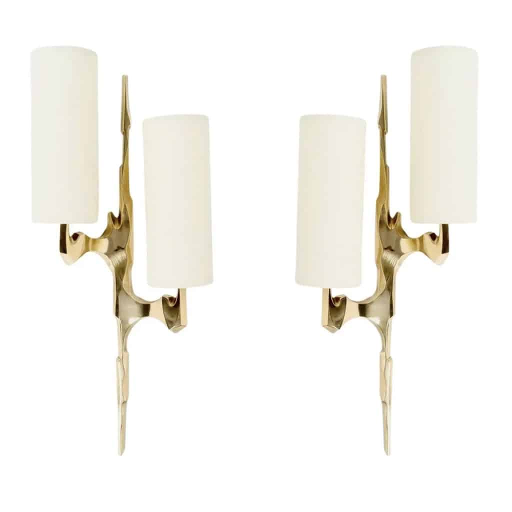 1950 Paire d’appliques en bronze et opaline de la Maison Arlus. 2