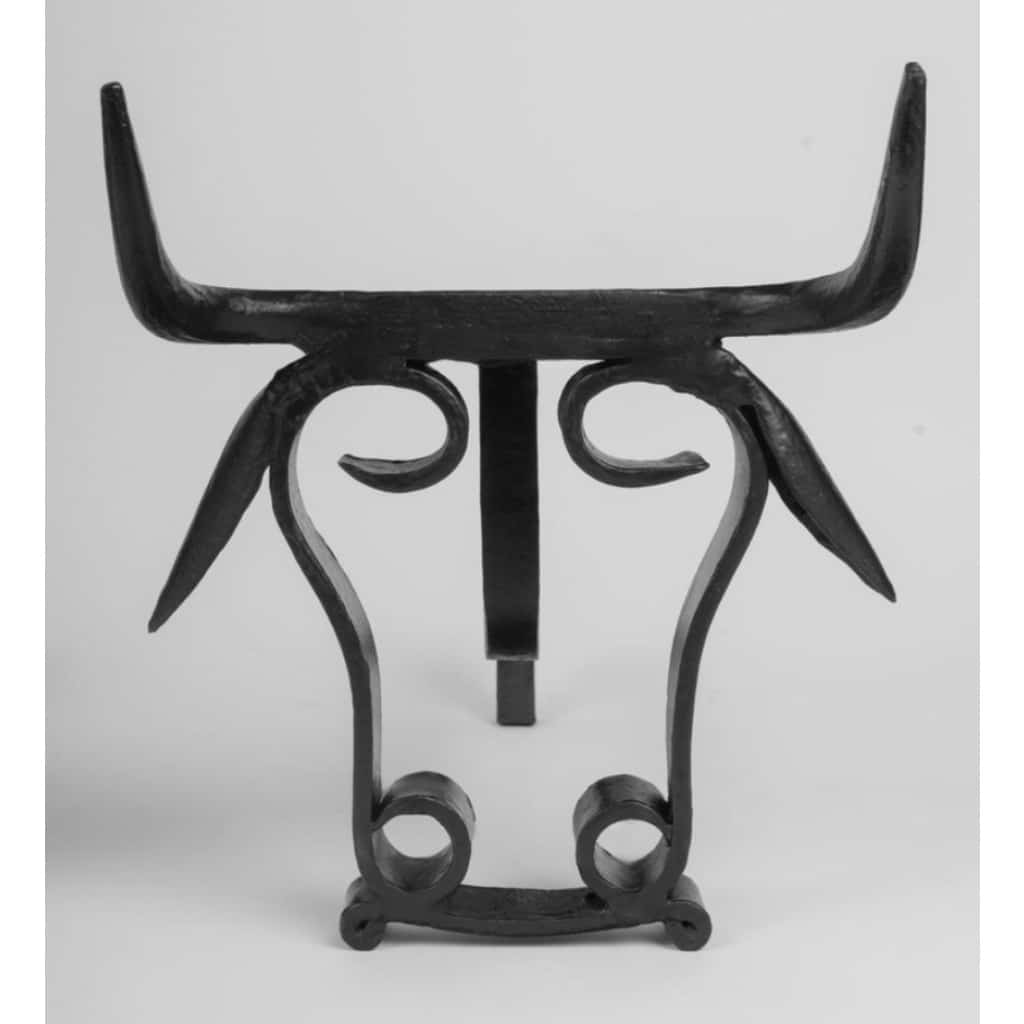 1950 Paire rare de chenets en fer forgé en forme de tête de taureau, ateliers de Vallauris 6
