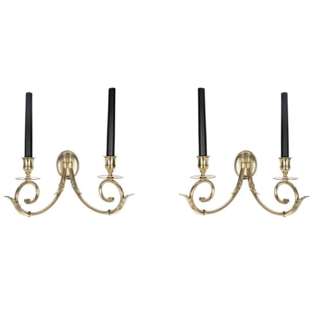 1950 Paire d’appliques murales en bronze par Lucien Gau 2