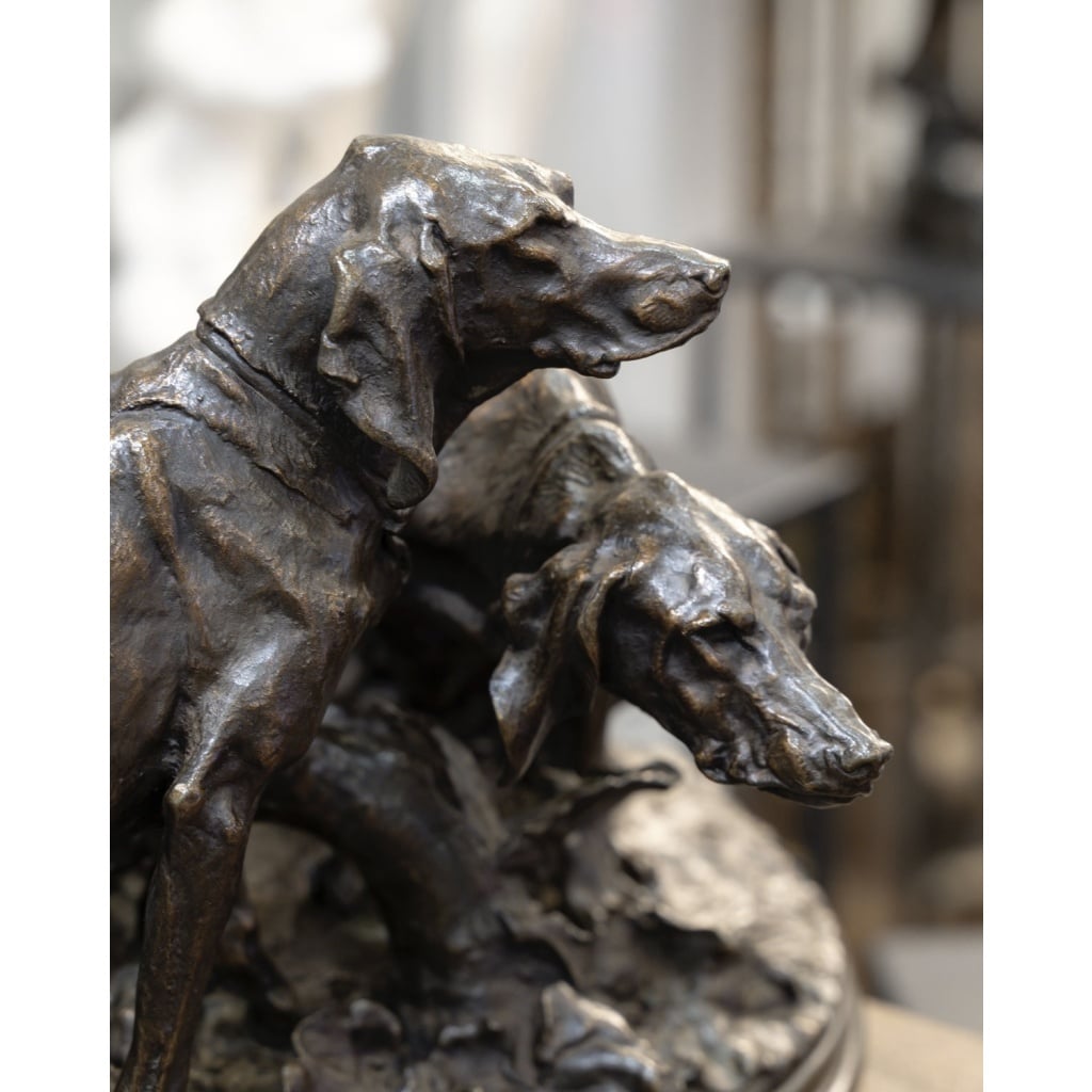 Groupe En Bronze , Chiens Saintongeois Au Repos , Pierre – Jules Mêne (1810-1879) 12 Groupe En Bronze , Chiens Saintongeois Au Repos , Pierre – Jules Mêne (1810-1879) 12