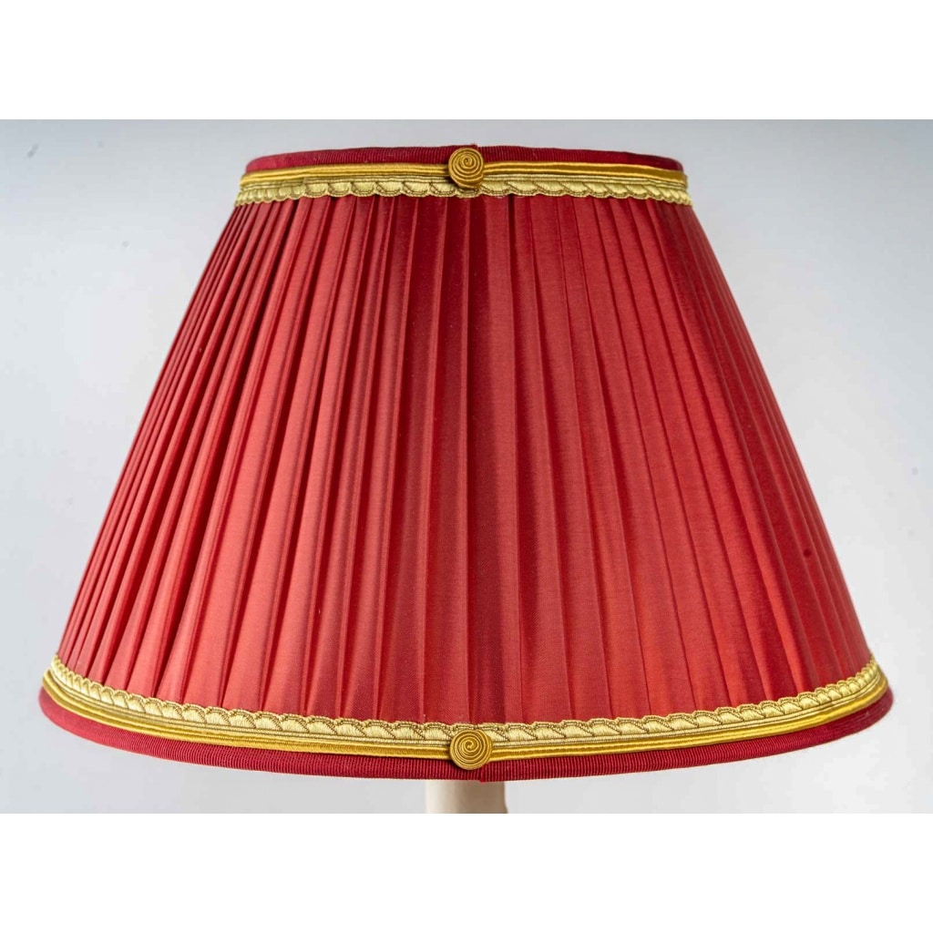 Paire de Flambeaux d’Époque Restauration en Bronze Finement Ciselé et Doré Montés en Lampes vers 1820 3