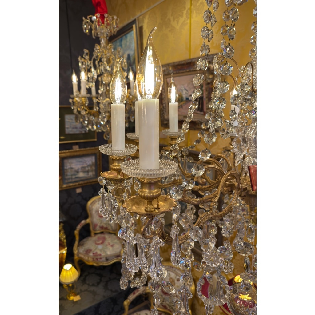 Lustre signé Baccarat de style Louis XVI en bronze doré et décor de cristal taillé vers 1870-1880 7 Lustre signé Baccarat de style Louis XVI en bronze doré et décor de cristal taillé vers 1870-1880 7