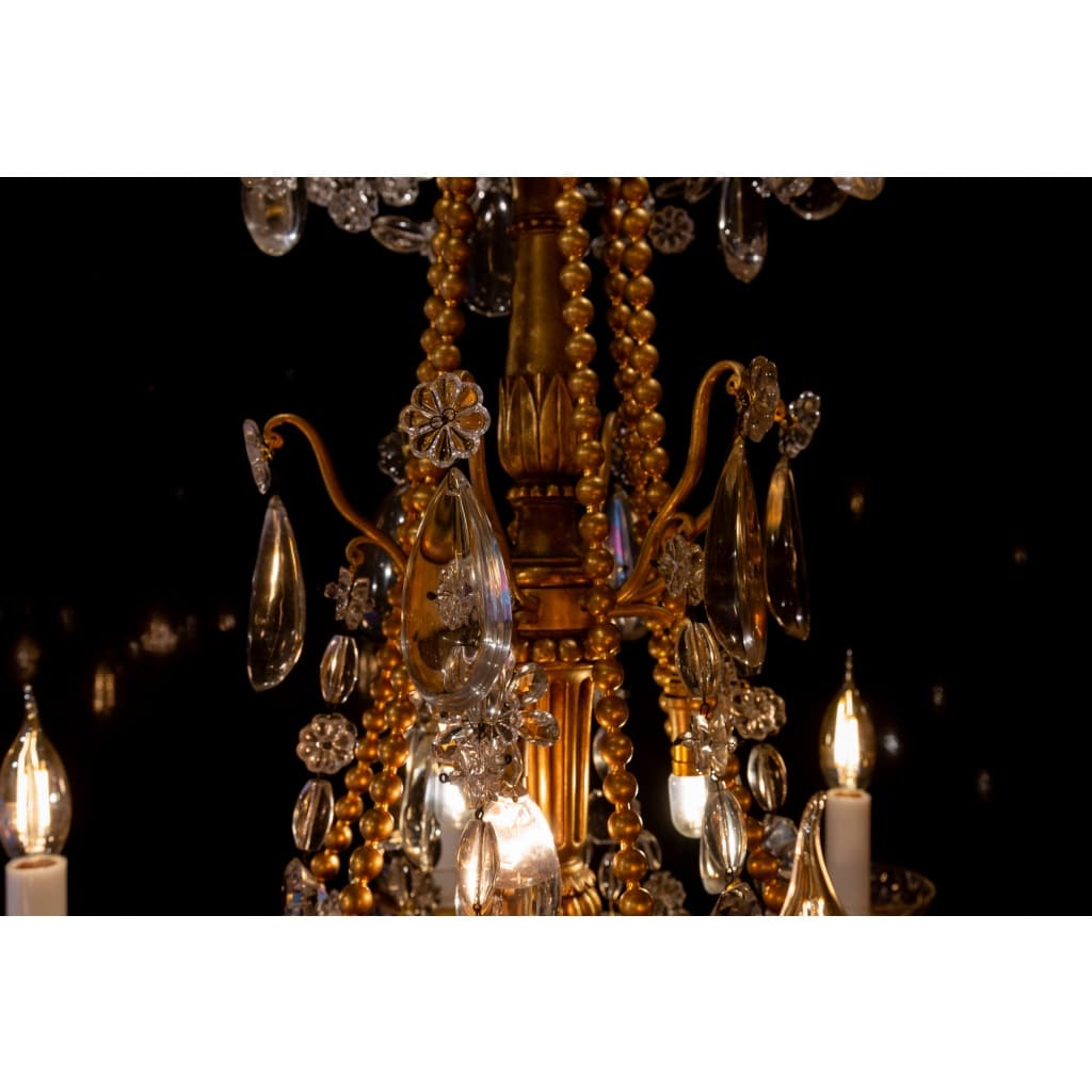 Lustre en bois et bronze doré de style Louis XVI à décor de cristal taillé vers 1880 5 Lustre en bois et bronze doré de style Louis XVI à décor de cristal taillé vers 1880 5