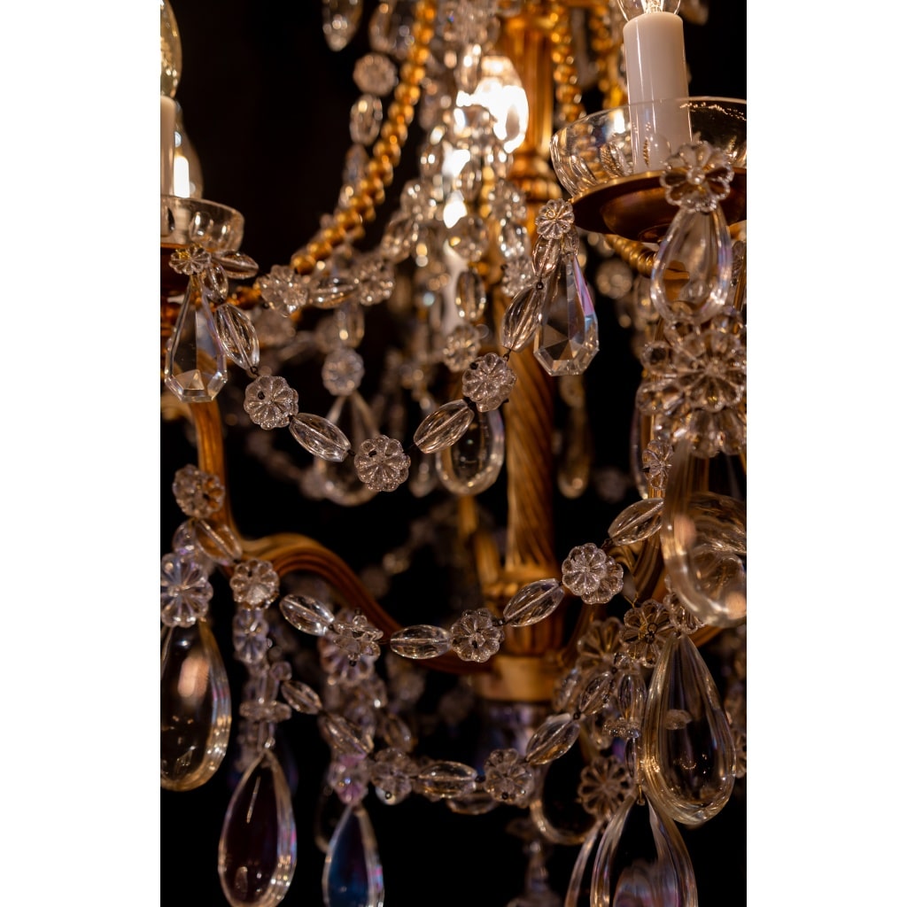 Lustre en bois et bronze doré de style Louis XVI à décor de cristal taillé vers 1880 14 Lustre en bois et bronze doré de style Louis XVI à décor de cristal taillé vers 1880 14