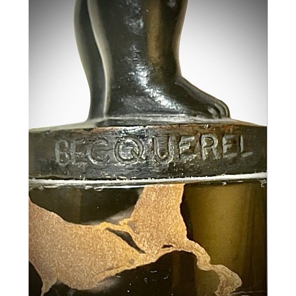 BOUCHON DE RADIATEUR MASCOTTE AUTOMOBILE EN BRONZE DE HENRI BECQUEREL 9 BOUCHON DE RADIATEUR MASCOTTE AUTOMOBILE EN BRONZE DE HENRI BECQUEREL 9