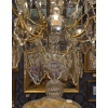 Important lustre signé Baccarat de style Louis XV en bronze doré et décor de cristal taillé vers 1880-1890 29 Important lustre signé Baccarat de style Louis XV en bronze doré et décor de cristal taillé vers 1880-1890 29