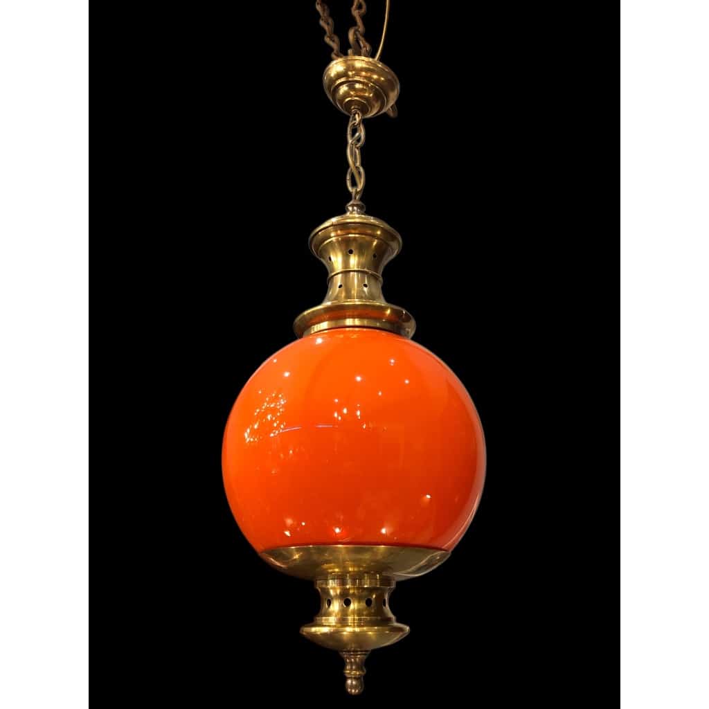 Paire de suspensions de brasserie milieu 20è siècle. 4