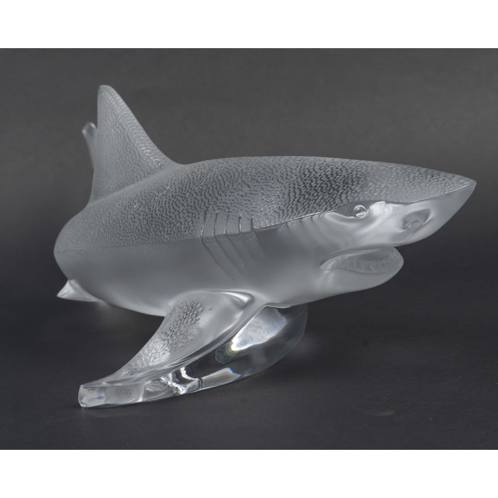 Maison Lalique France, Requin modèle XL, cristal clair 4 Maison Lalique France, Requin modèle XL, cristal clair 4