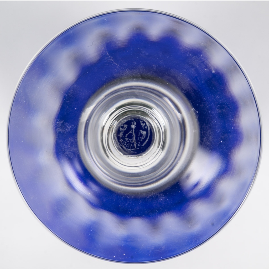 Cristallerie de Baccarat modèle Picadilly 8 verres Roemer couleur bleu 6