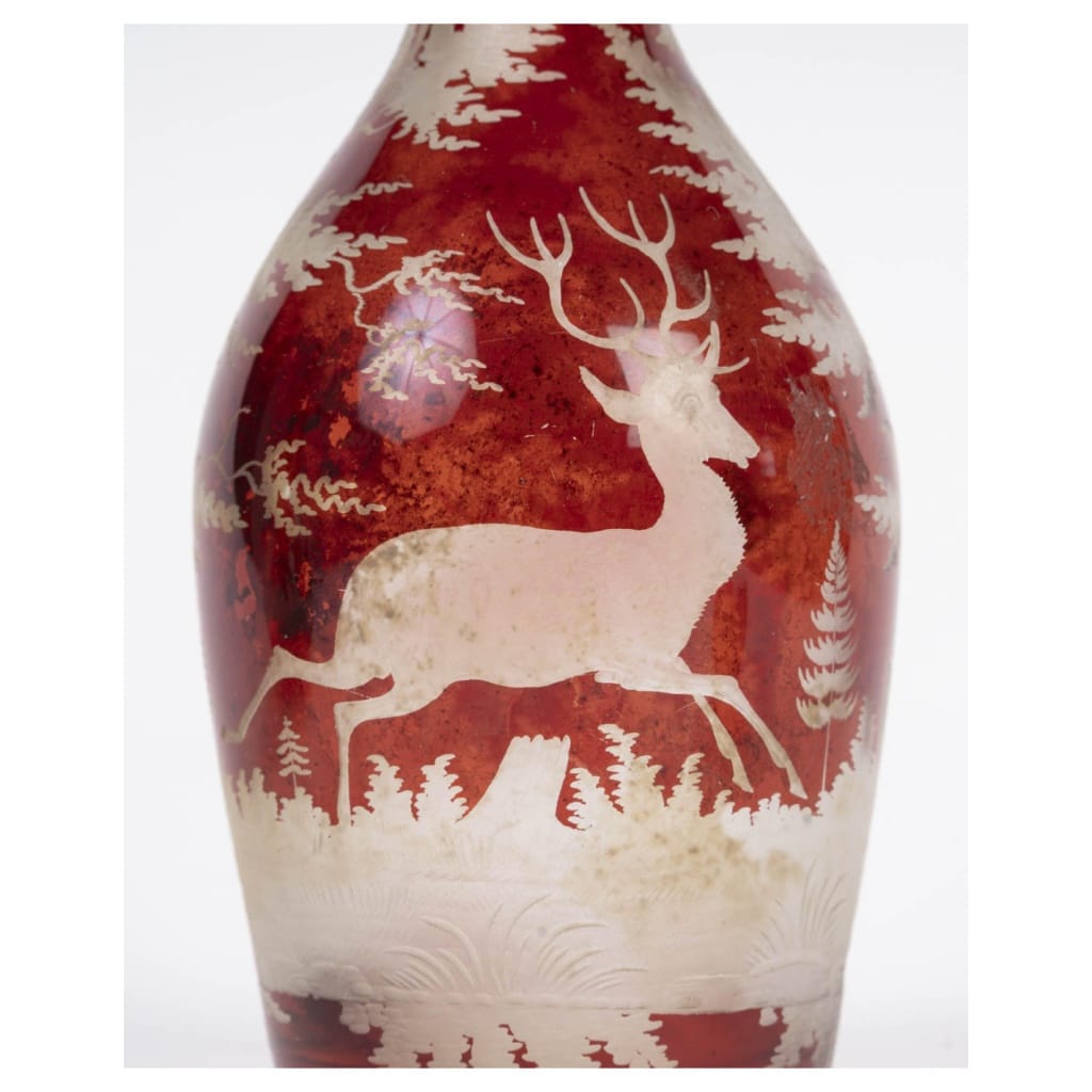 Set huile et vinaigre en cristal de bohème gravé et une petite salière, époque Napoléon III, XIXème siècle. 15