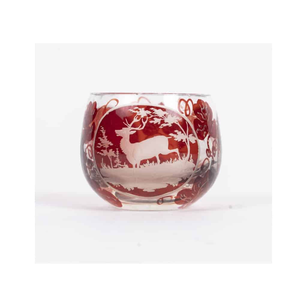 Set huile et vinaigre en cristal de bohème gravé et une petite salière, époque Napoléon III, XIXème siècle. 16