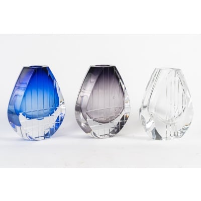 Cristallerie Baccarat Trio de Vases du Modèle « Neptune » de Thomas Bastide Cristallerie Baccarat Trio de Vases du Modèle « Neptune » de Thomas Bastide