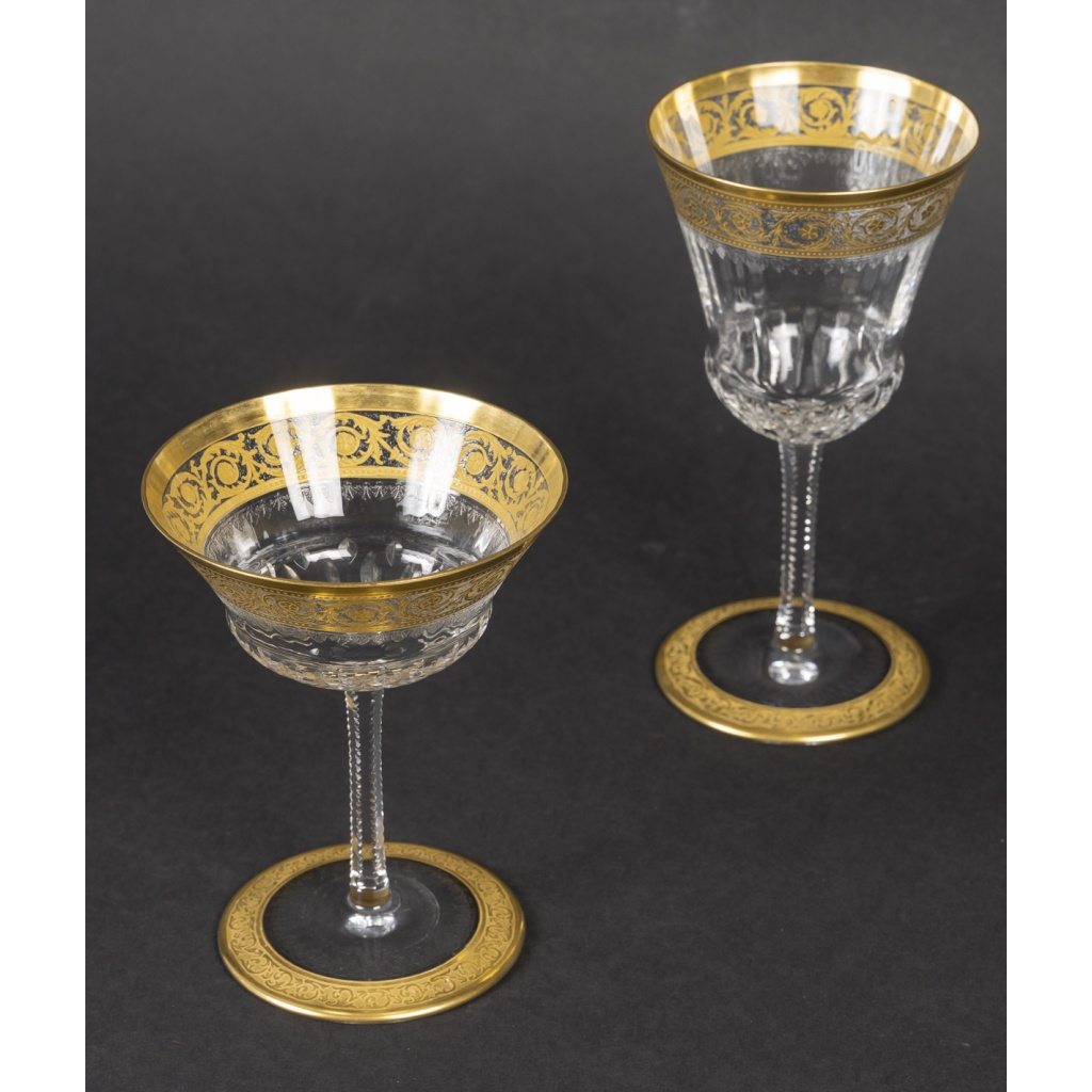 Cristallerie Saint Louis Modèle Thistle 16 Coupes à Champagne et 16 Verres à Vin 3
