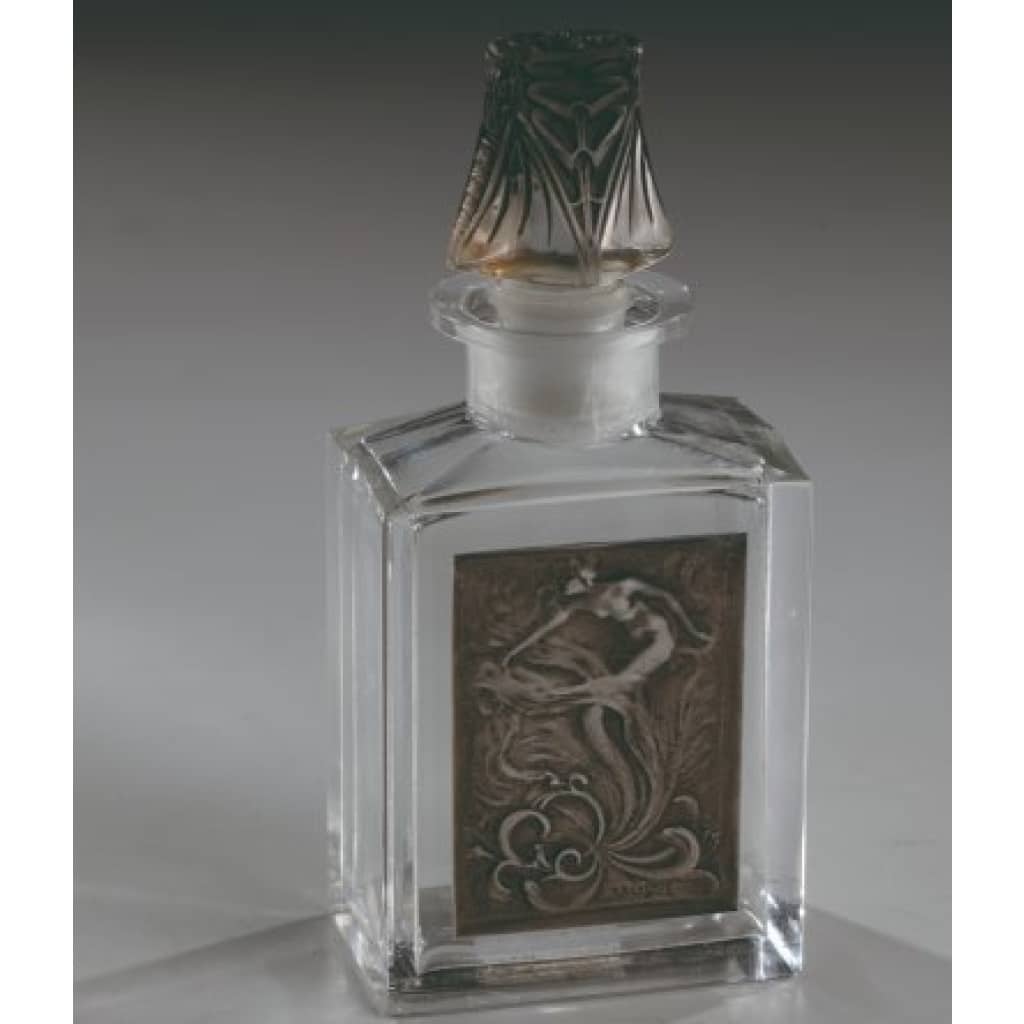 1912 René Lalique for Coty – ‘L’Effleurt’ Perfume Bottle 3 1912 René Lalique for Coty – ‘L’Effleurt’ Perfume Bottle 3