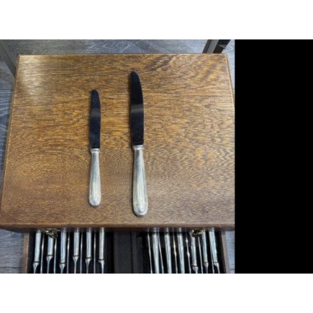 Christofle ménagère Perles pour 12 personnes (62 pièces) en métal argenté dans son coffre 4